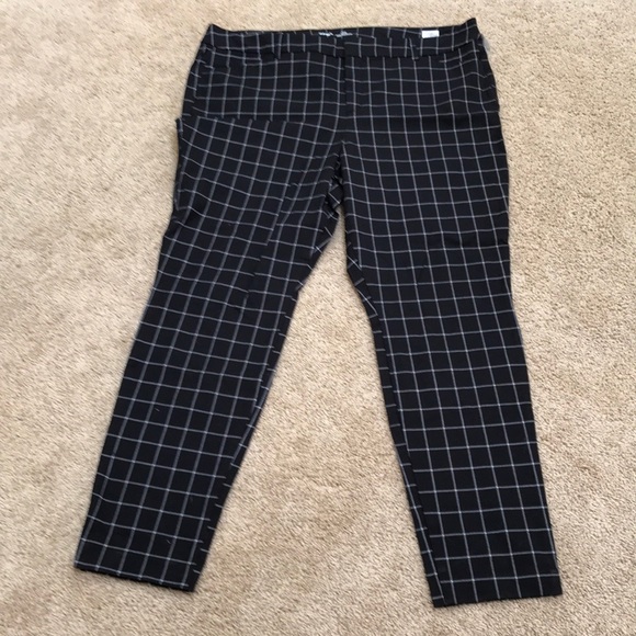 New! Old Navy SZ 18, black with white check pixie high rise pants. - Picture 1 of 9